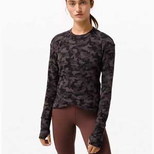 Lululemon CLOSE TO CROSSING LONG SLEEVE Rulu, Sz. 6